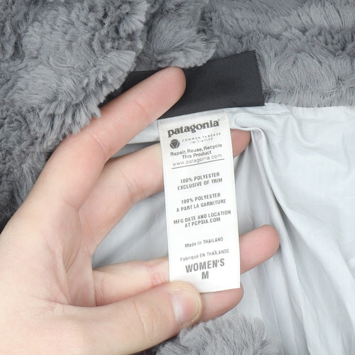 Patagonia Women's Grey Fleece Mid-Length Jacket in Size M