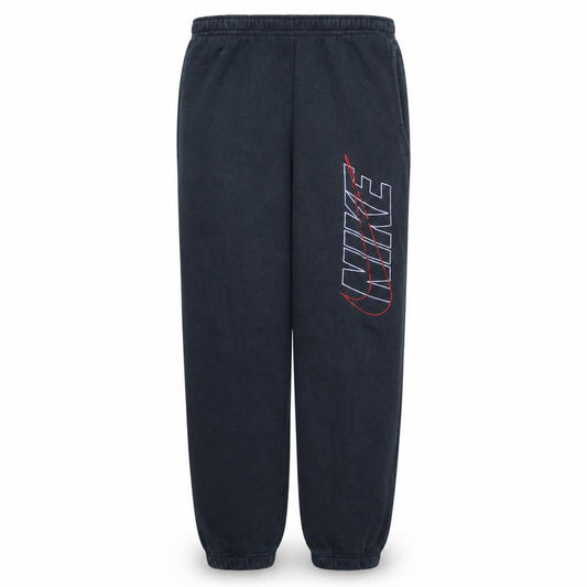 Front view of Nike Men's Black Fleece Jogger Sweatpants M Regular Fit
