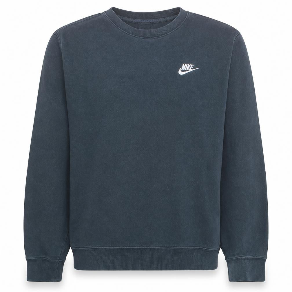 Front view of Nike Men's Black Medium Crew Neck Pullover Sweatshirt