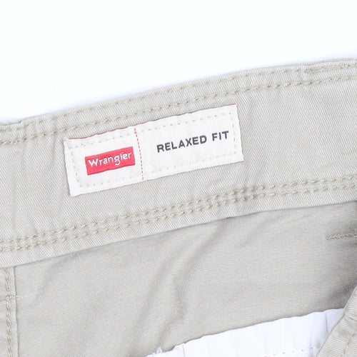 Wrangler Men Beige Cargo Shorts Size 38 Relaxed Fit Cotton