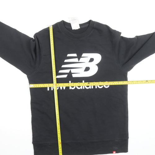 New Balance Men's Black Crew Neck Pullover Sweatshirt Medium