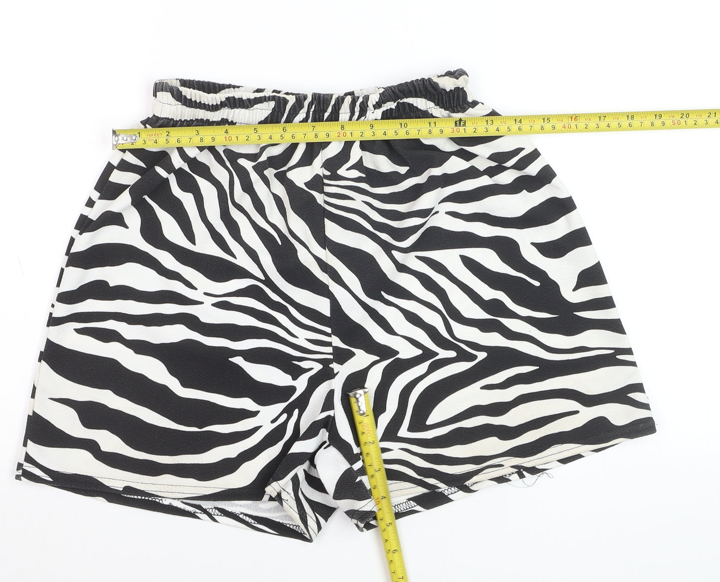 I Saw It First Women’s Black Zebra Print Polyester Shorts Size 8