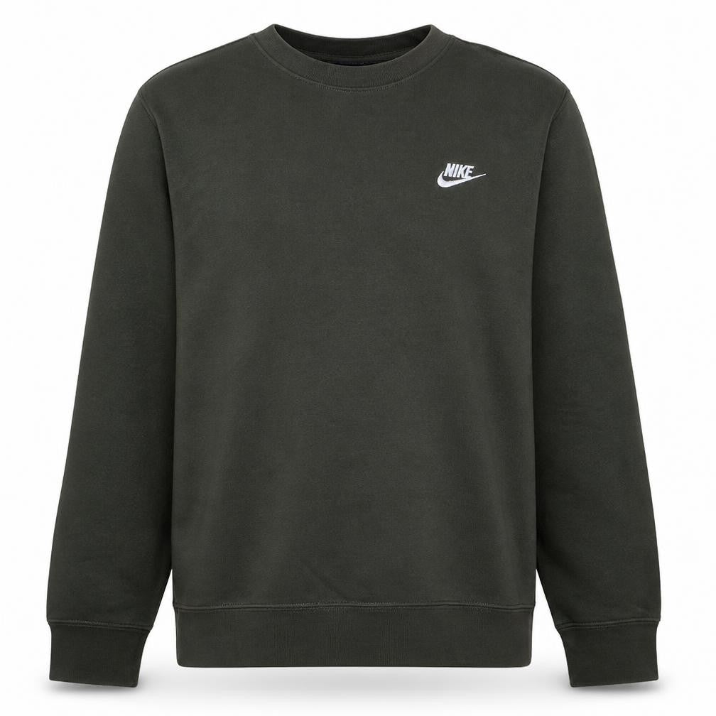 Front view of Nike Men's Green Crew Neck Sweatshirt M Pullover Regular Fit