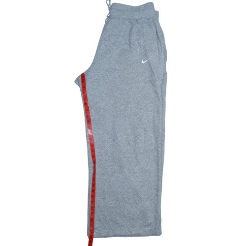 Nike Women’s Grey XL Fleece Sweatpants with Drawstring Waist