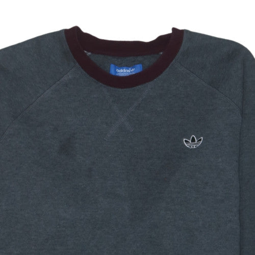 adidas Men's Grey XL Pullover Sweatshirt Crew Neck Logo Fleece