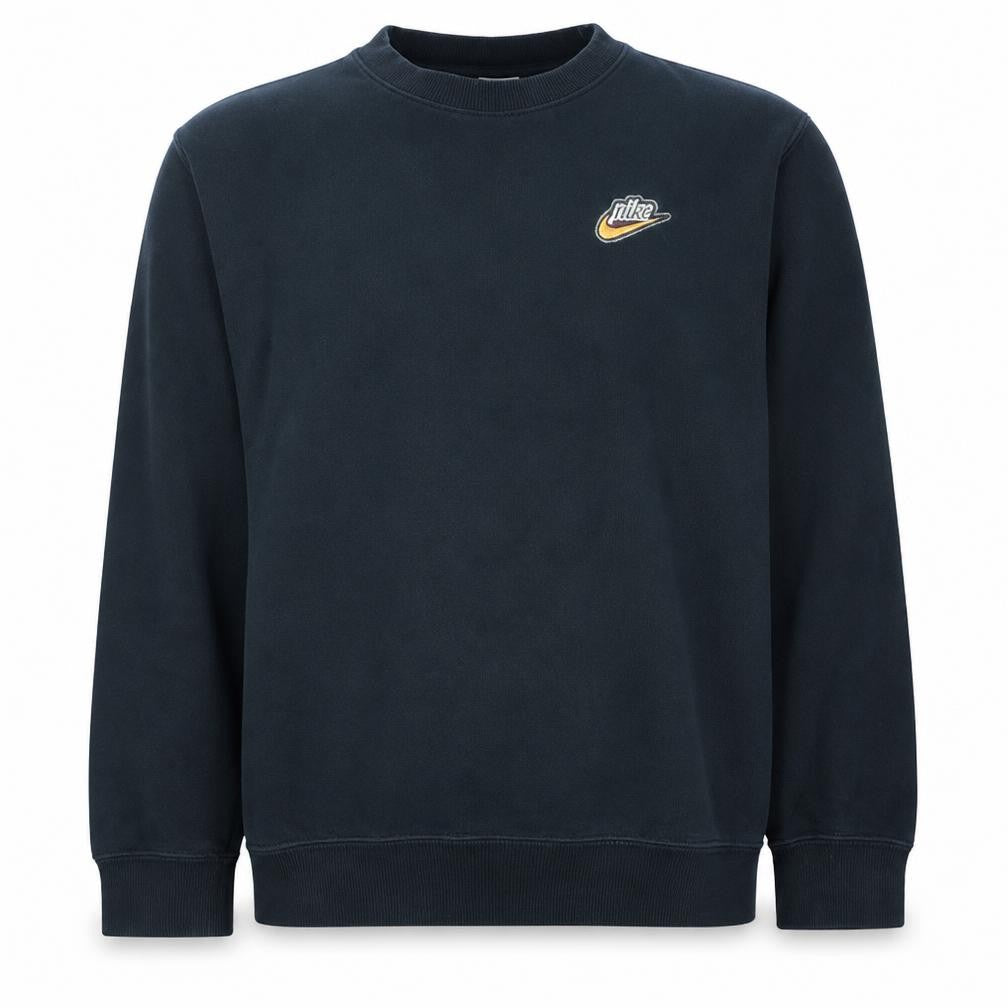 Front view of Nike Men's Black Pullover Sweatshirt L Regular Fit Crew Neck Fleece