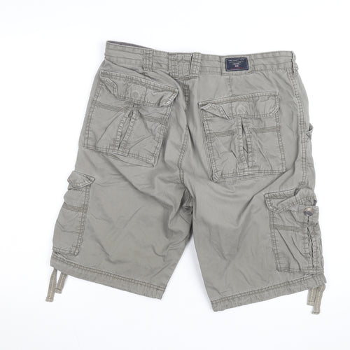 Tog Twenty Four Men's Beige Cargo Shorts Size 36 Regular Fit Outdoor