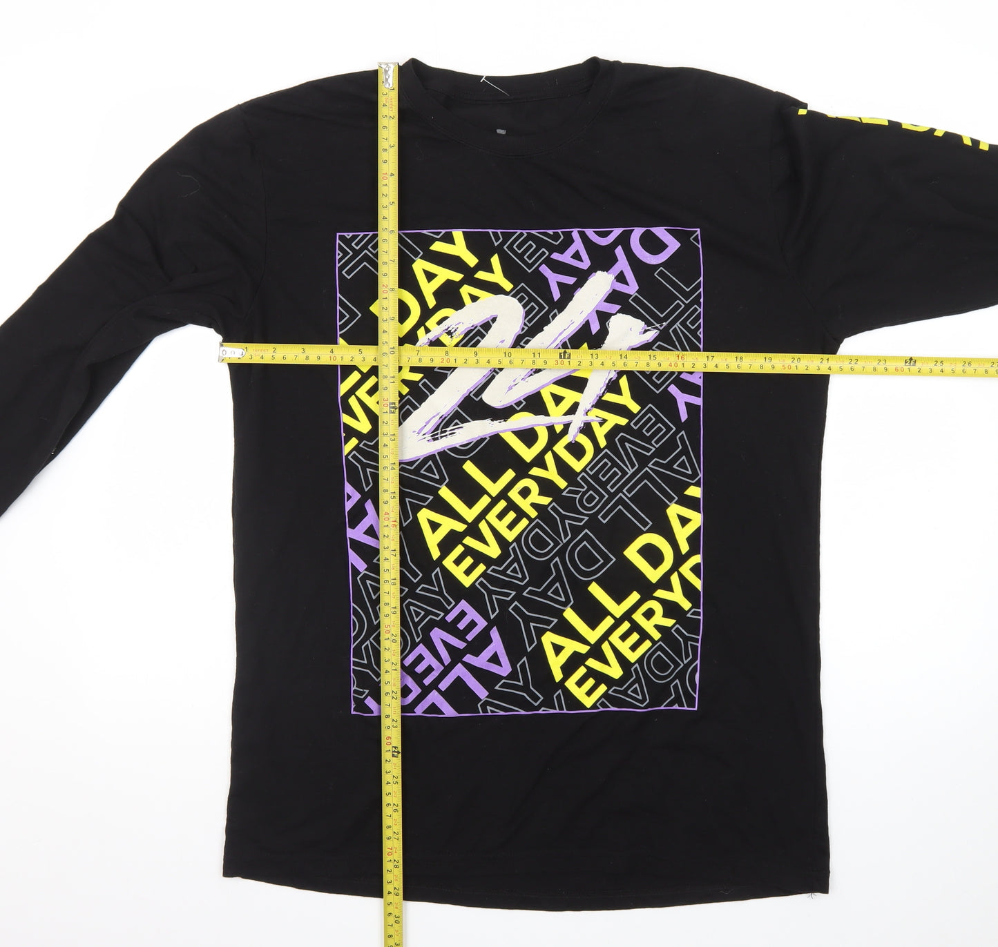 Launder Men's Black Long Sleeve Graphic T-Shirt Size L
