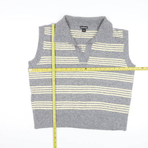 Boohoo Women’s Grey Striped Collared Sleeveless Knit Vest L