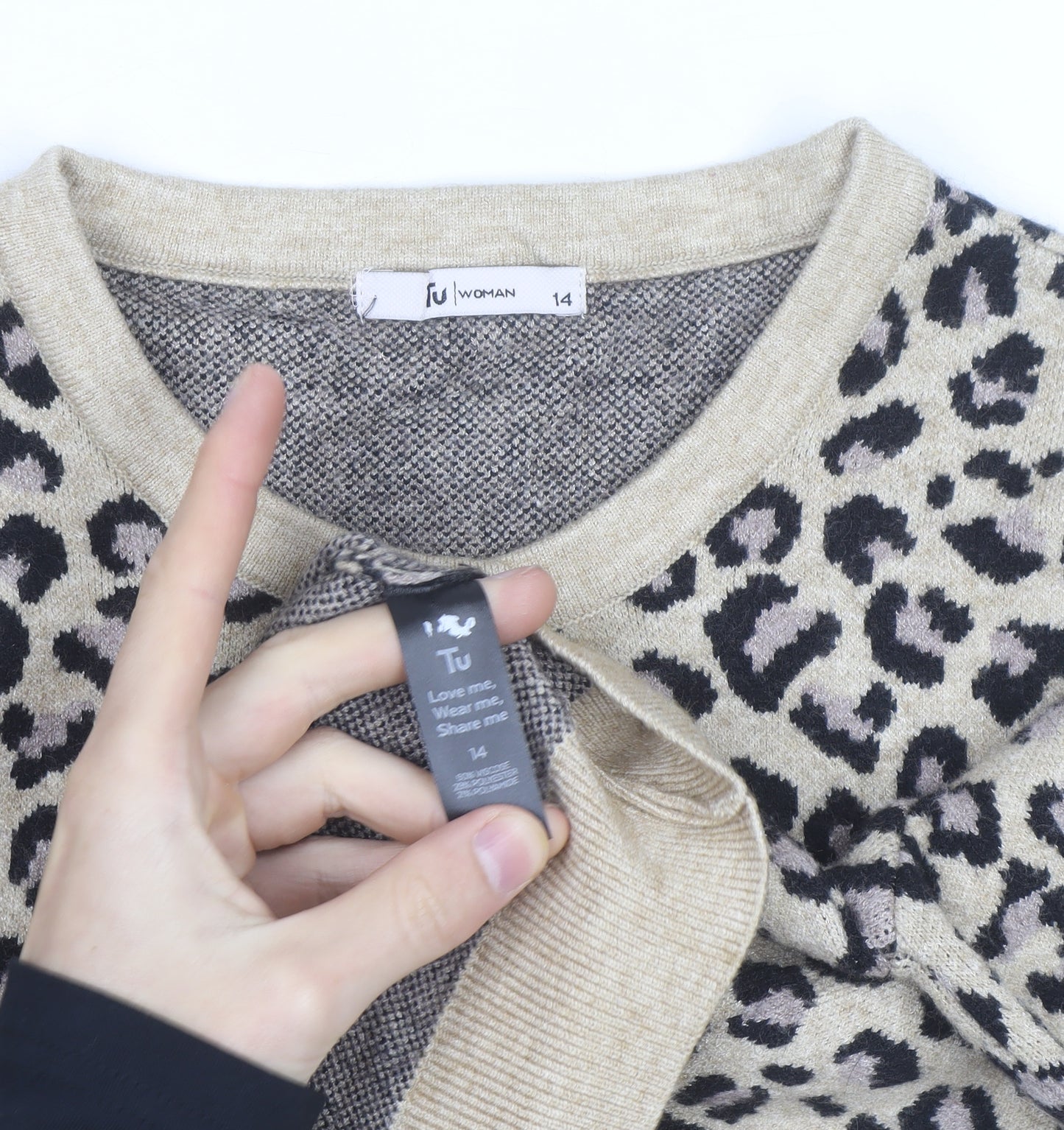 Tu Women Beige Leopard Print Long Sleeve Cardigan Size 14