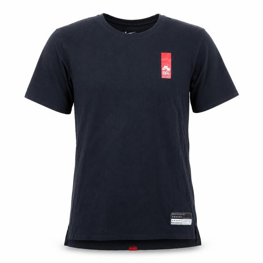 Front view of Nike Men's Black Air Graphic Regular Fit Cotton T-Shirt, size L