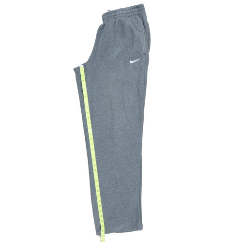 Nike Men's Grey Medium Sweatpants Jogger Trousers with Elastic Waist