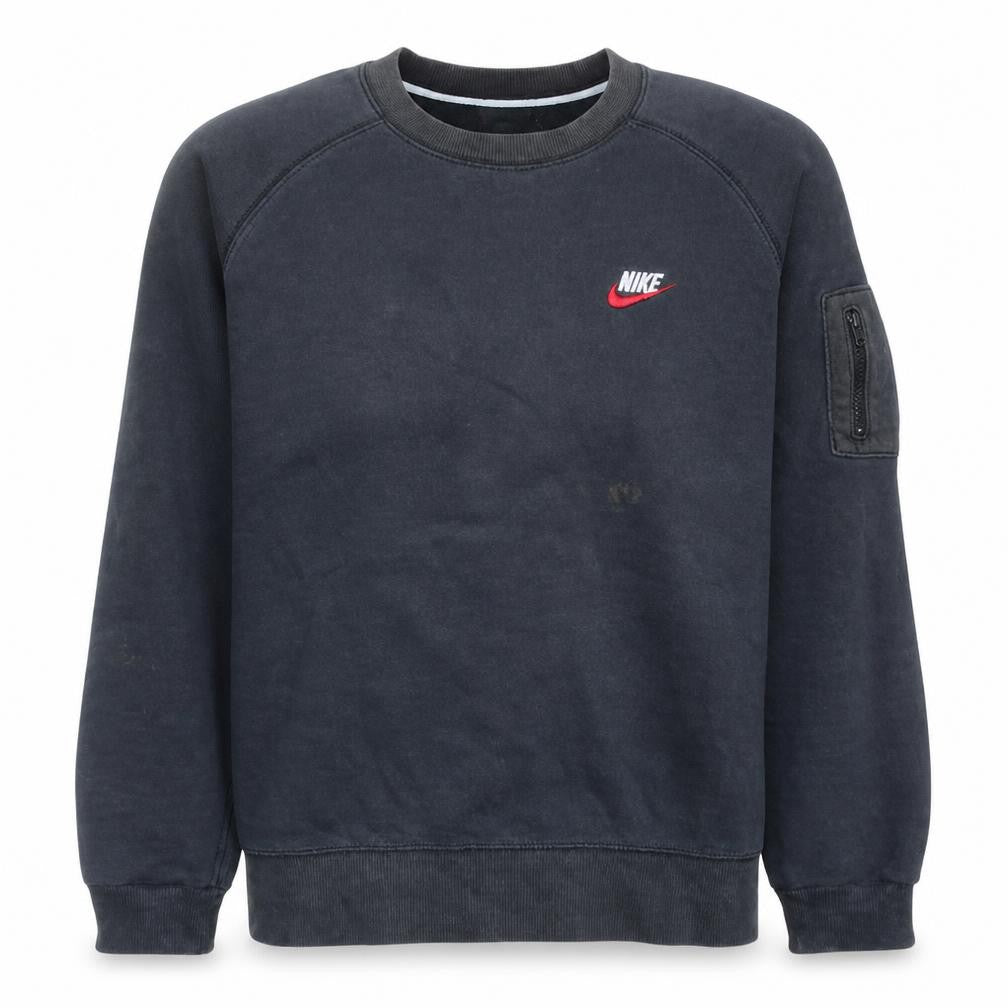 Front view of Nike men’s black m crew neck pullover sweatshirt sports fleece