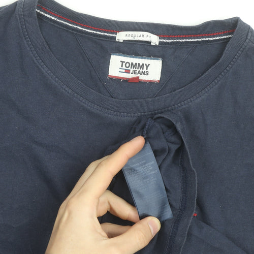 Tommy Jeans Men's Blue Cotton Regular Fit T-Shirt Size M