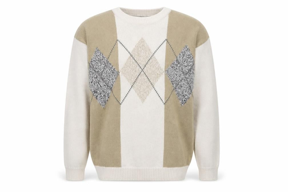 Front view of Gulf Traders Men's Beige Argyle Knit Jumper L Classic Pullover