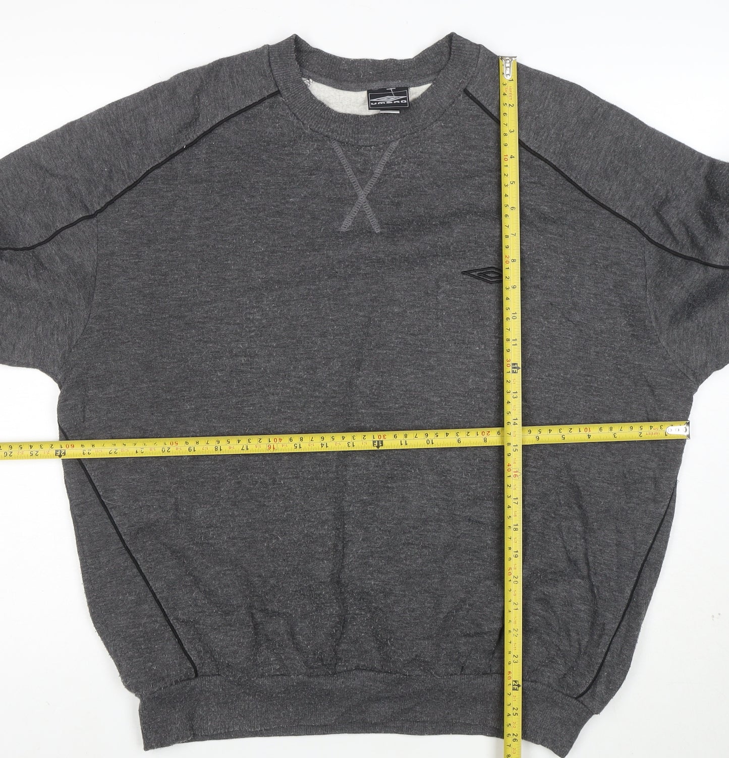 Umbro Men’s Grey XL Pullover Crew Neck Sweatshirt