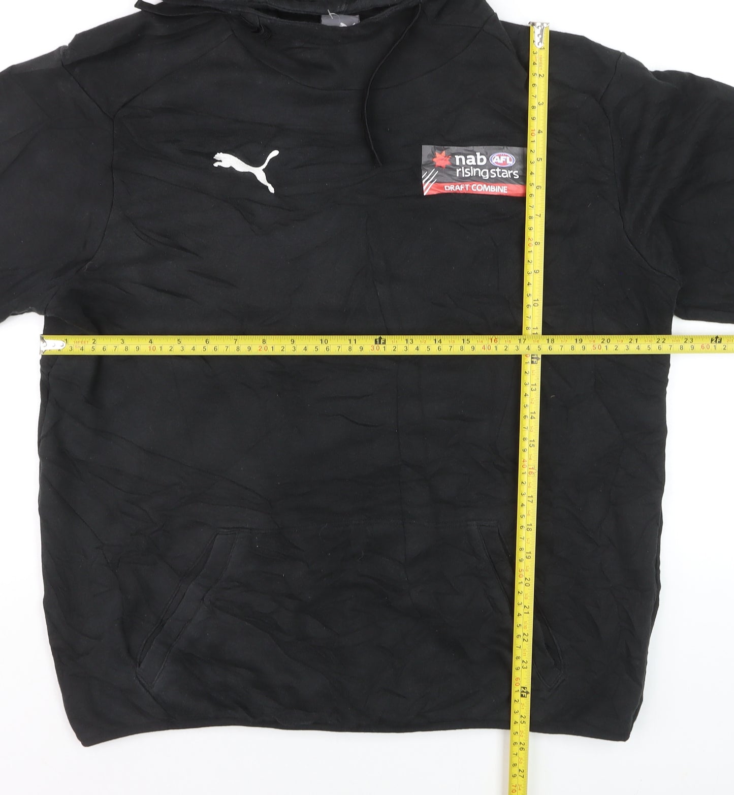 Puma Men's Black Pullover Hoodie L Sports Graphic Fleece