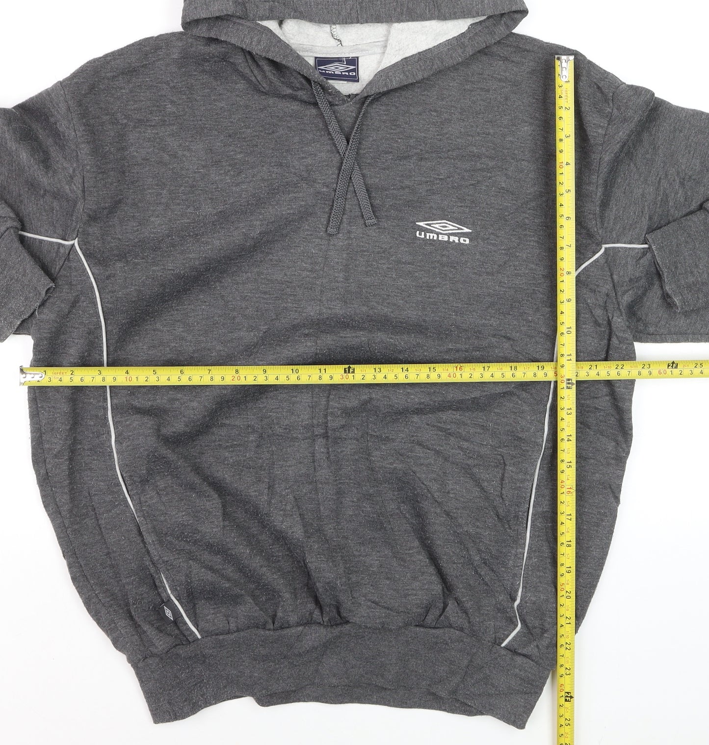 Umbro Men's Grey Pullover Hoodie Size M Sportswear