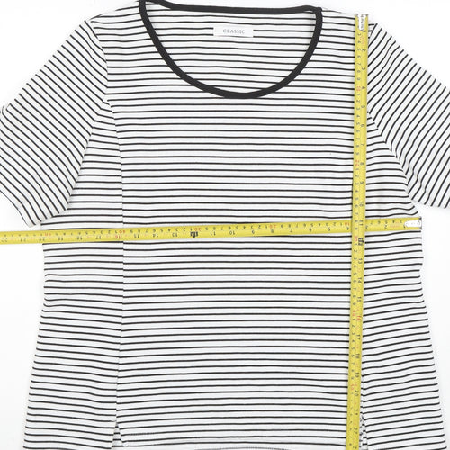 Marks and Spencer Womens Black Striped Short Sleeve Scoop Neck T-Shirt Size 16