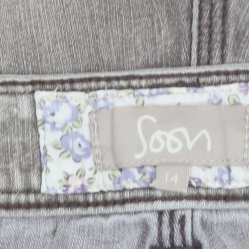 Soon Women’s Grey Cut-Off Denim Shorts Size 14 Stretch Casual
