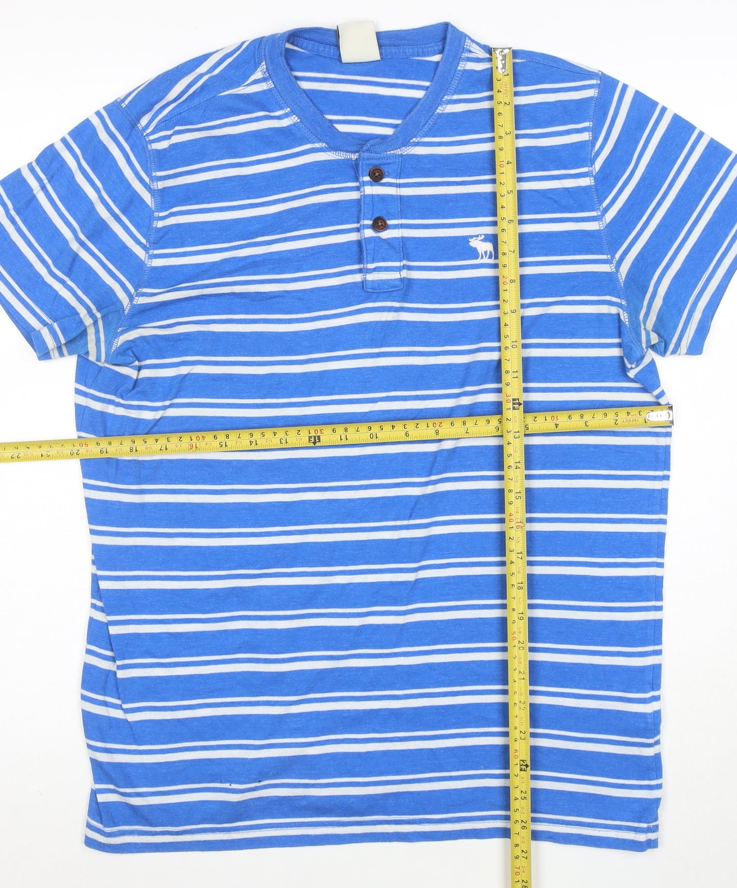 Abercrombie & Fitch Men's Blue Striped Henley T-Shirt Size L