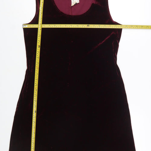 Vision Apparel Women's Red Velvet Sleeveless Shift Dress L