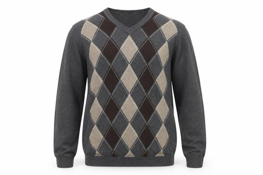 Front view of Van Heusen Men's Grey Argyle V-Neck Cotton Jumper XL