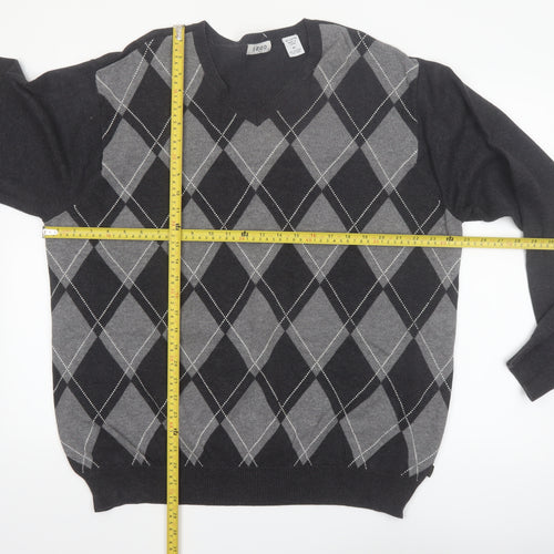 IZOD Men's Grey Argyle V-Neck Cotton Jumper XL
