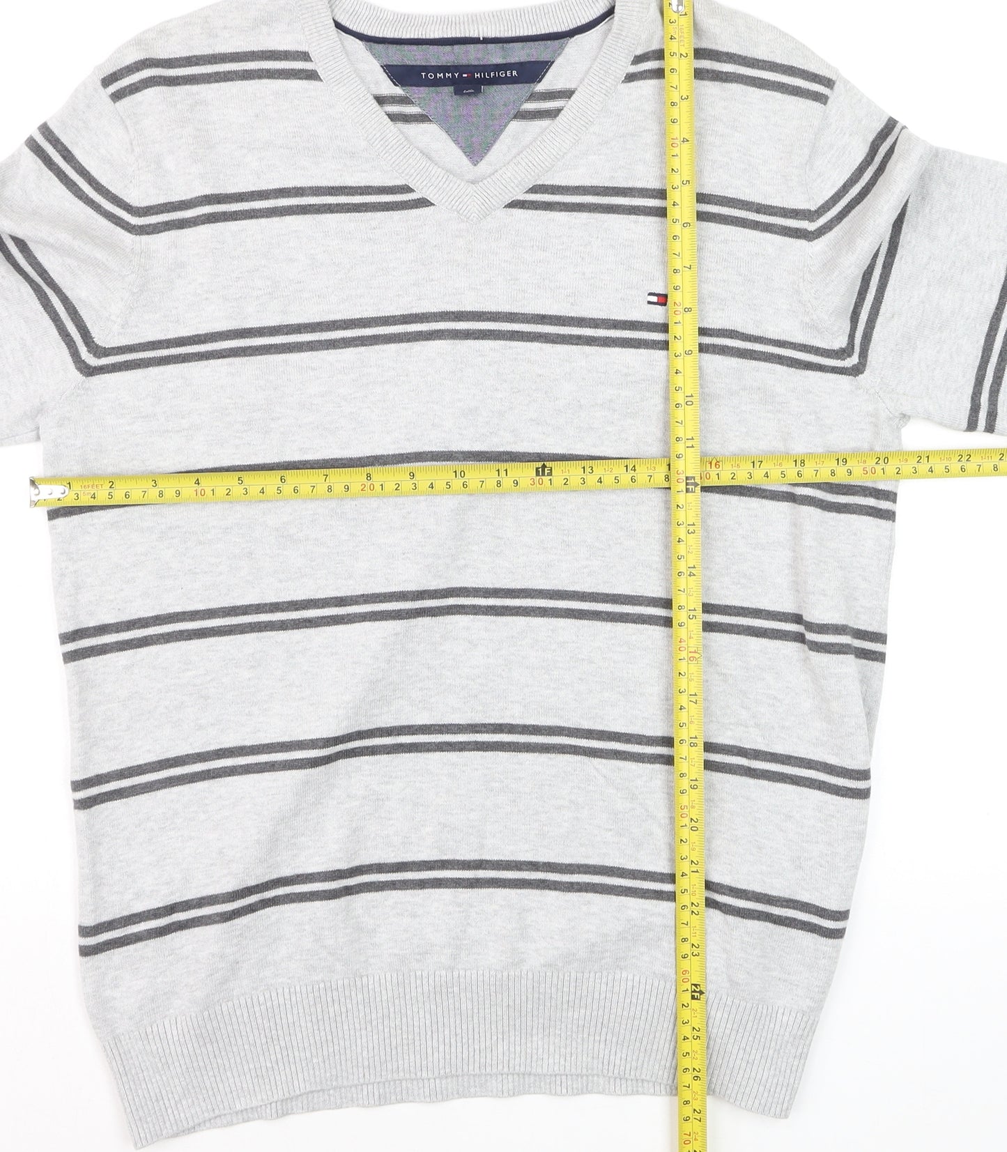 Tommy Hilfiger Men's Grey Striped Cotton V-Neck Jumper L