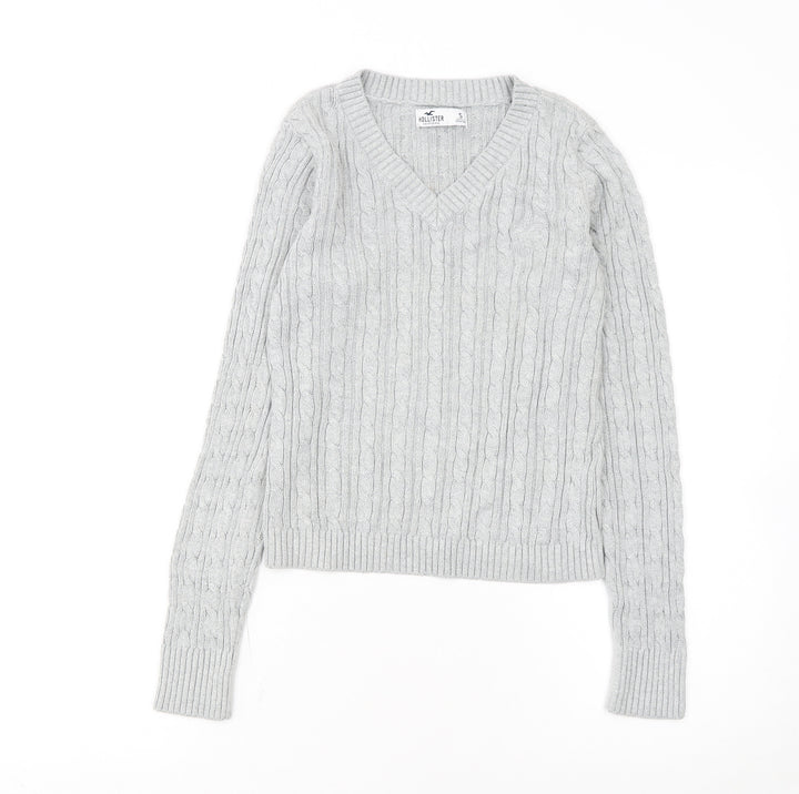 Hollister Women’s Grey Cable-Knit V-Neck Jumper Size S