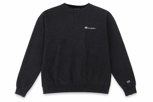 Front view of Champion Men's Black XL Pullover Crew Neck Sweatshirt