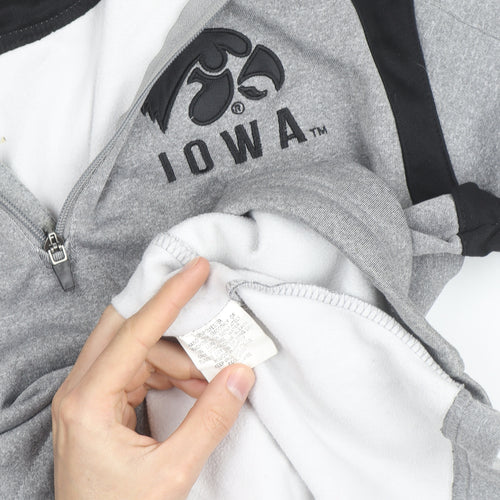 Colosseum Athletics Men's Grey 1/4 Zip Iowa Pullover Sweatshirt L