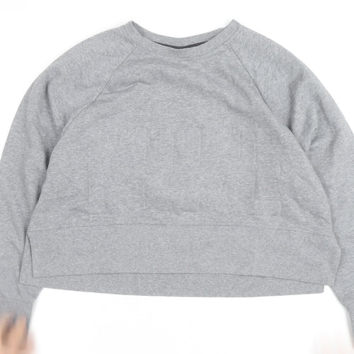 Nike Women’s Grey Dri-FIT Pullover Sweatshirt Medium