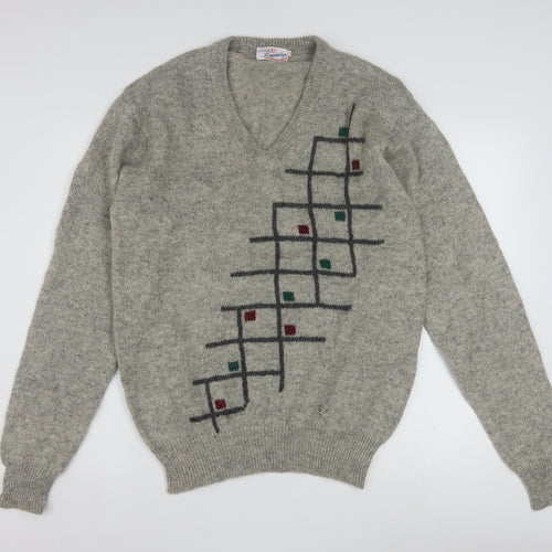 Friendship Men's Grey Wool V-Neck Geometric Pullover Jumper L