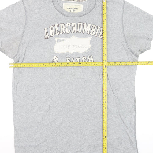 Abercrombie & Fitch Men's Grey XL Muscle Fit Graphic T-Shirt