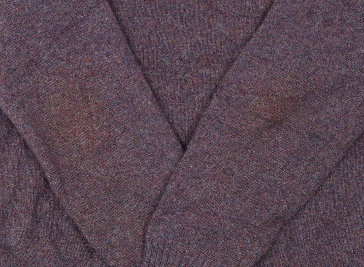 Brook Taverner Men’s Purple Lambswool V-Neck Jumper Size M