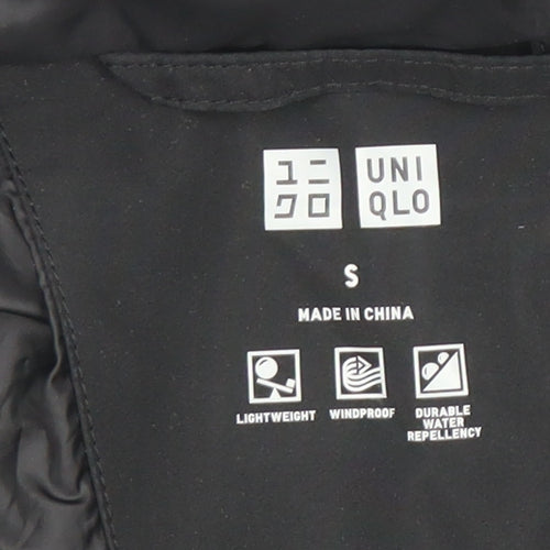 Uniqlo Women's Black Puffer Jacket S Hooded Windproof Winter Coat