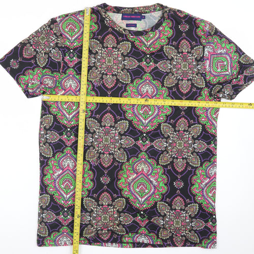Urban Threads Women's Multicoloured Paisley Short Sleeve T-Shirt S