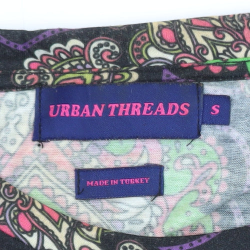 Urban Threads Women's Multicoloured Paisley Short Sleeve T-Shirt S