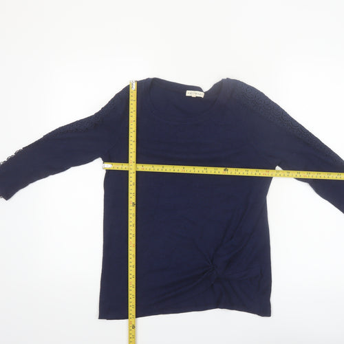 Retrology Women Blue Lace Sleeve Scoop Neck Pullover Jumper XS