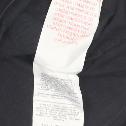 Nike Boys Black 'Just Do It' Graphic T-Shirt 10-11 Years