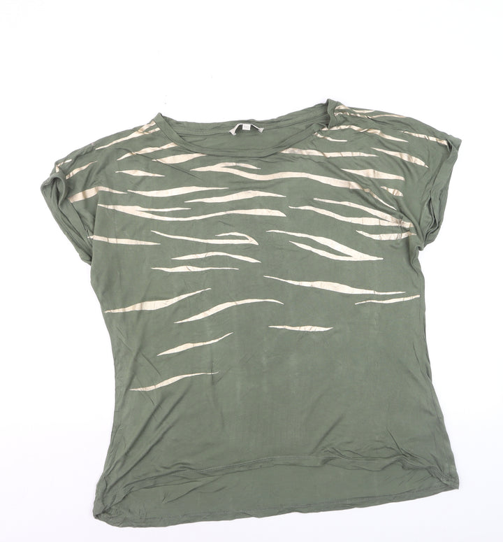 Oasis Women’s Green Animal Print T-Shirt Size L Short Sleeve
