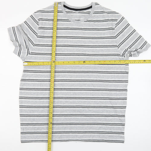 Marks and Spencer Mens Grey Striped Short Sleeve Crew Neck T-Shirt M