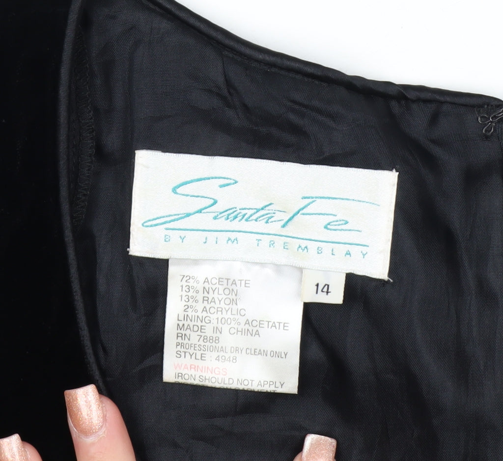 Santa Fe Women’s Black Velvet Sheath Dress Size 14 Short Sleeve