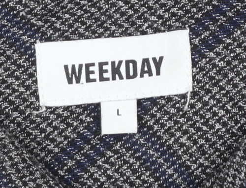 Weekday Men's Grey Checked Long Sleeve Button-Up Shirt Size L