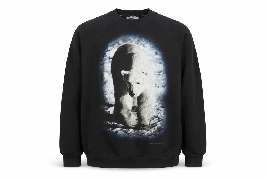 Front view of Lee Men’s Black Polar Bear Graphic Print Vintage Sweatshirt L
