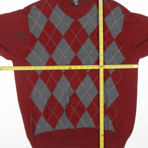 Arrow Men's Red Argyle Cotton V-Neck Jumper Size M