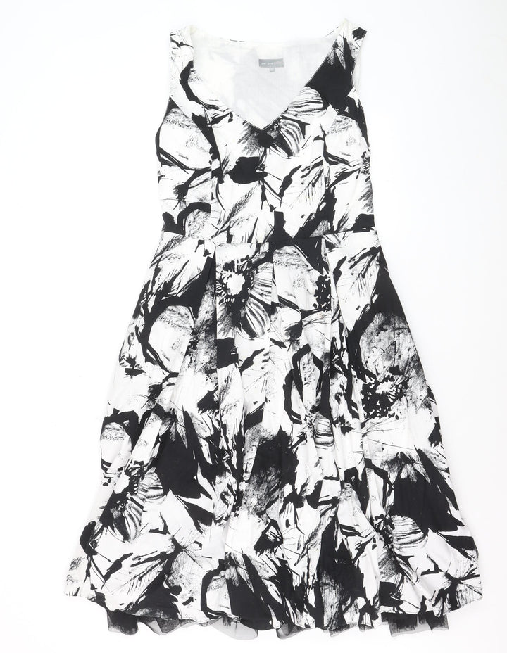 Marks and Spencer Women’s Black Floral Fit & Flare Dress Size 10
