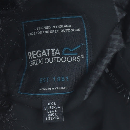 Regatta Men's Black L Parka Jacket Hooded Waterproof Insulated