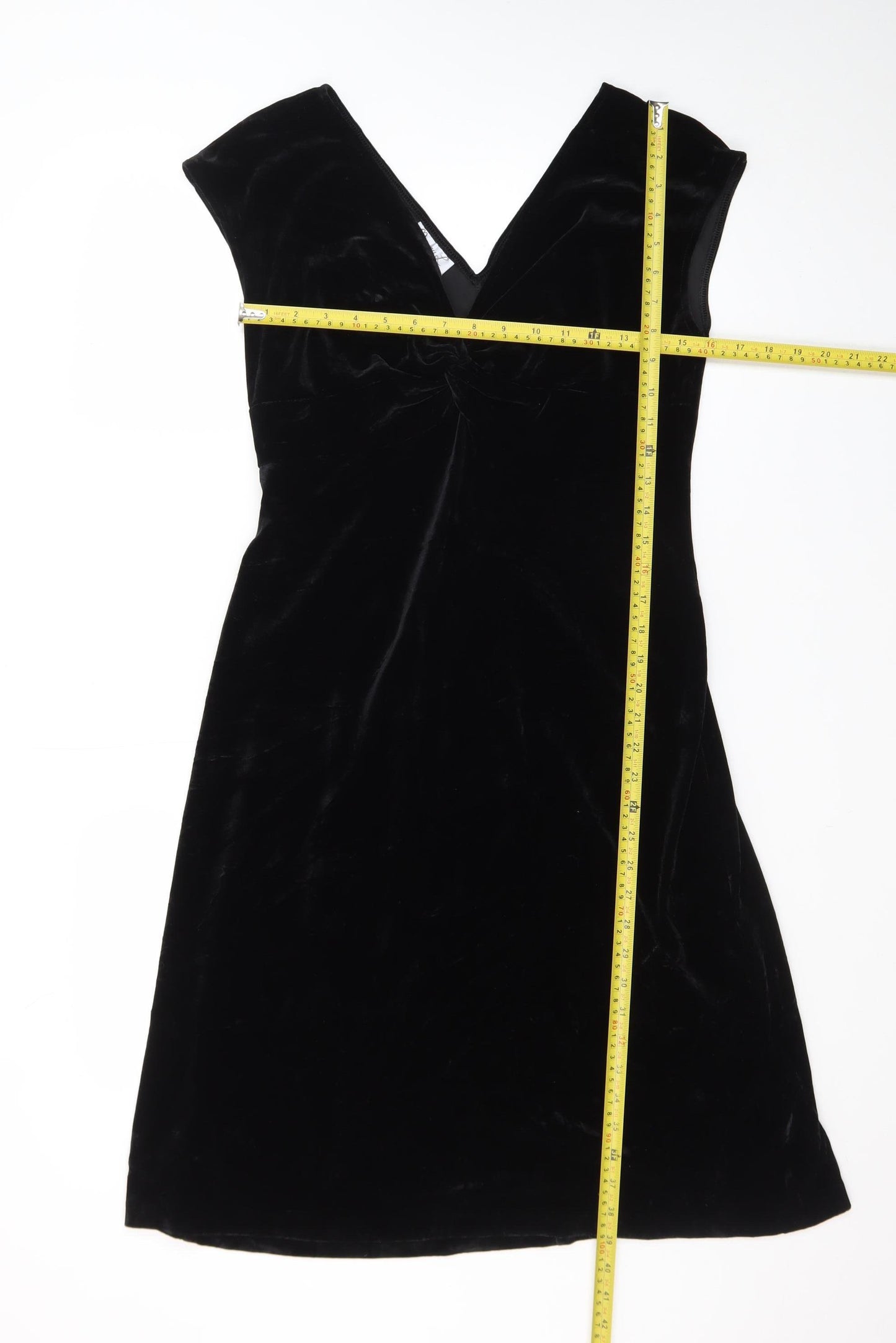 Maggy L Women’s Black Velvet Sheath Dress Size 10 Sleeveless V-Neck